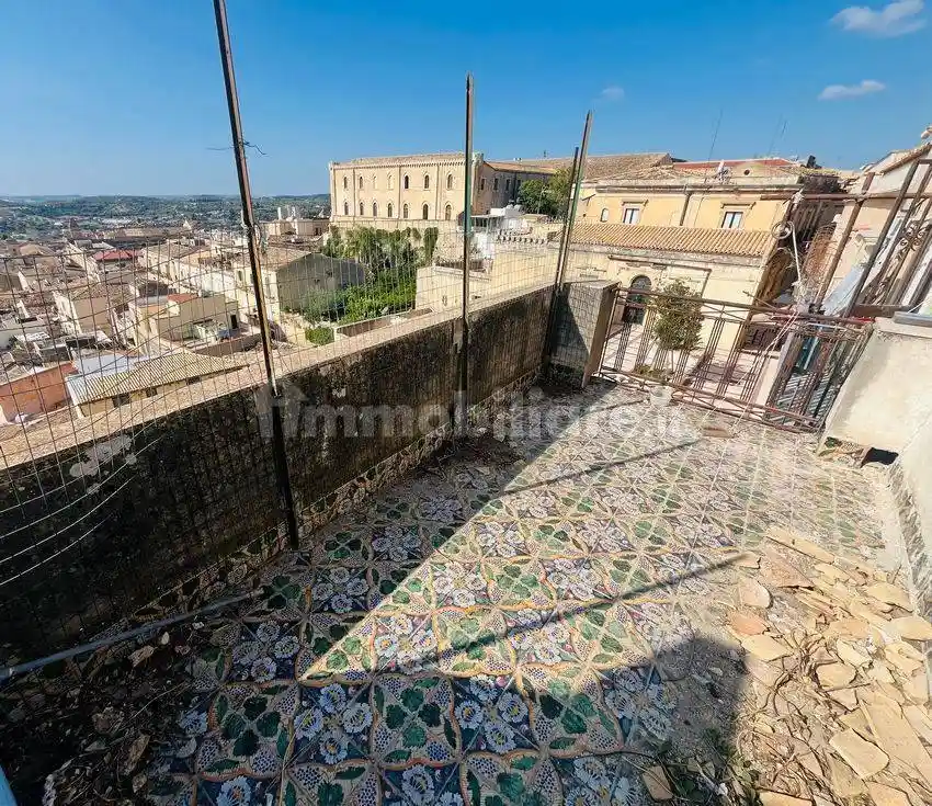 Casa indipendente in vendita a Noto