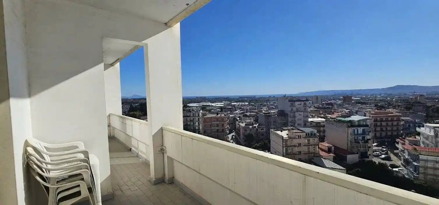 Appartamento in vendita a Napoli
