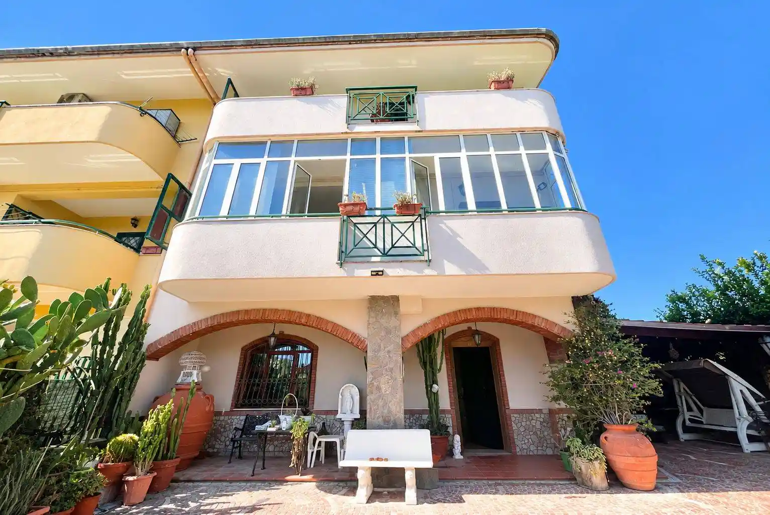 Villa in vendita a Giugliano in Campania