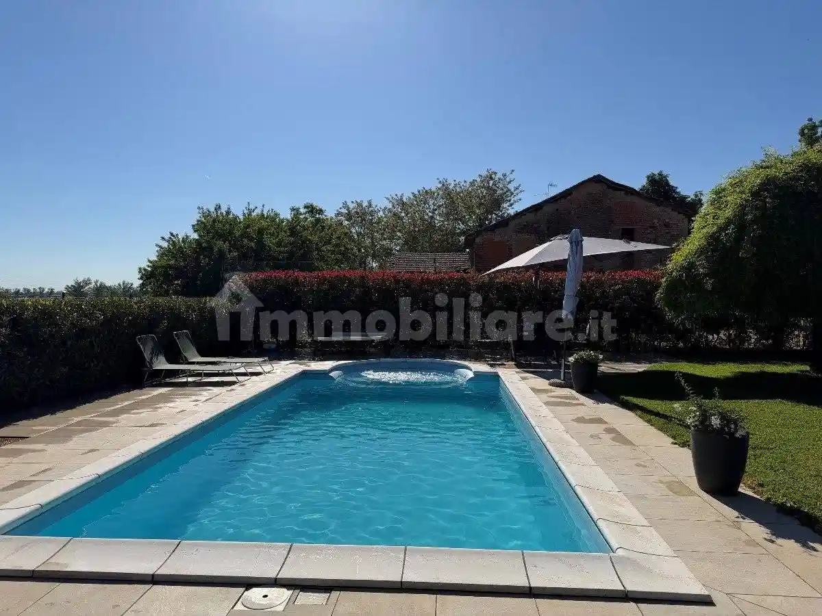Villa in vendita a Cavriago
