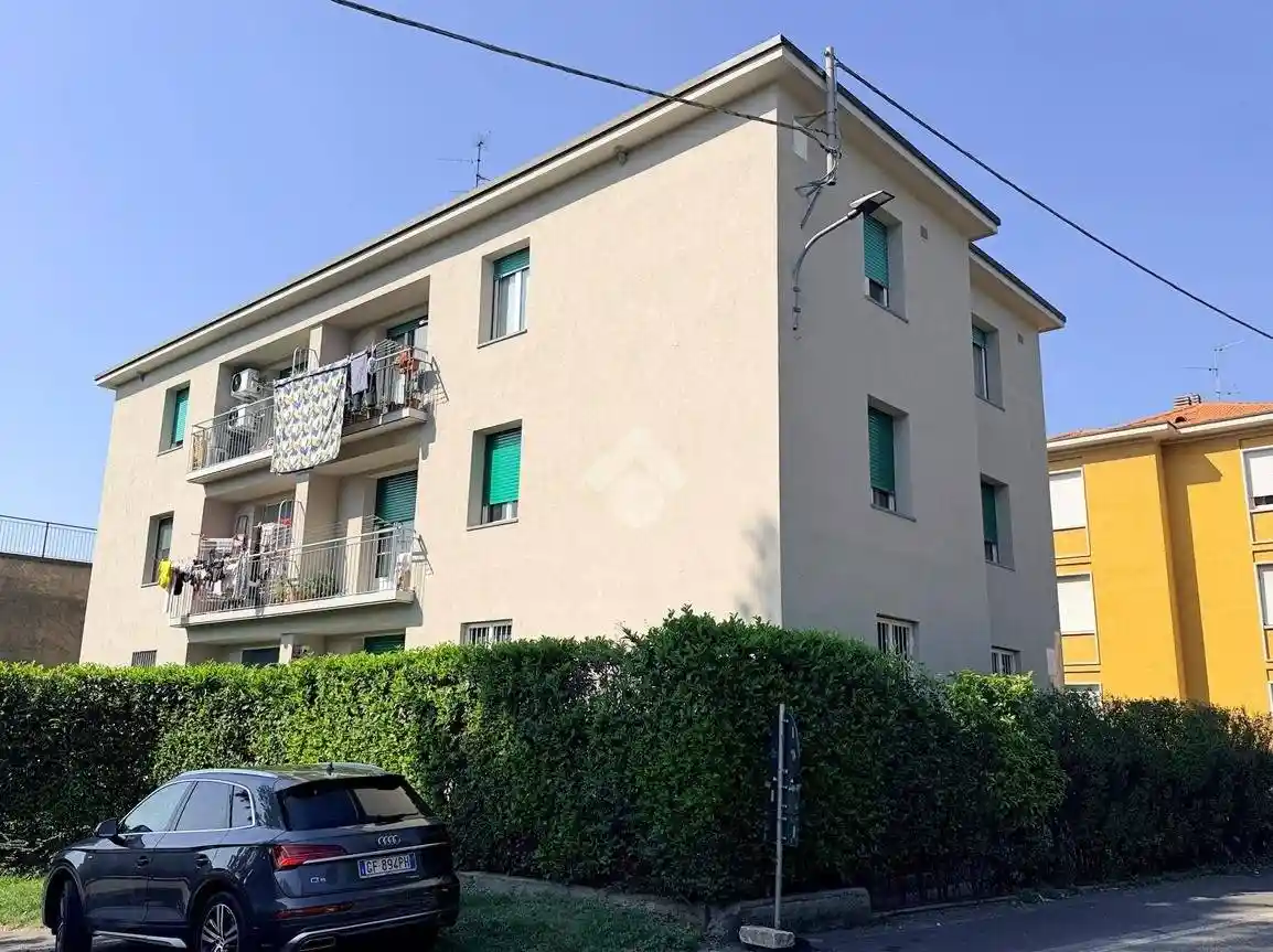 Appartamento in vendita a Carate Brianza