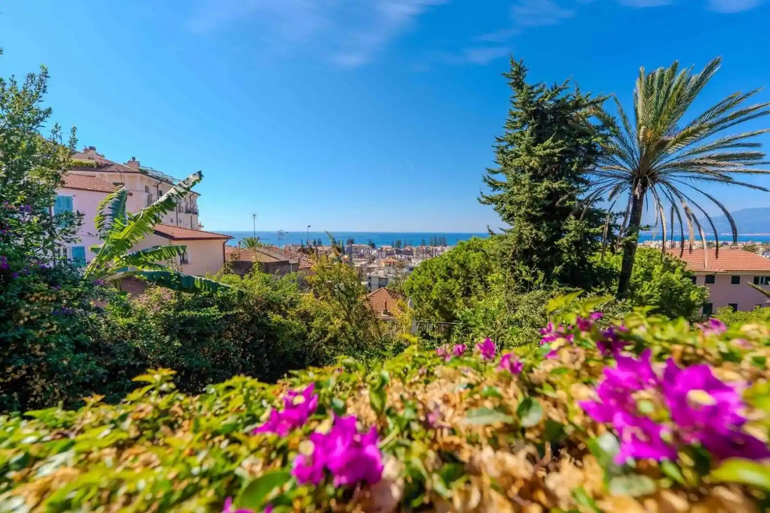 Villa in affitto a Bordighera
