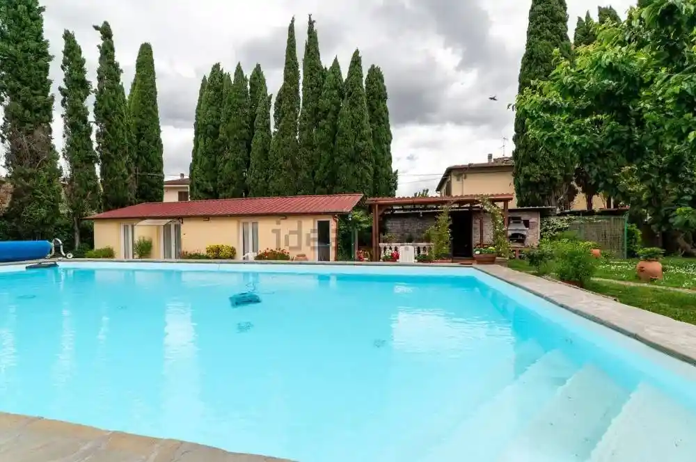 Villa in vendita a Firenze