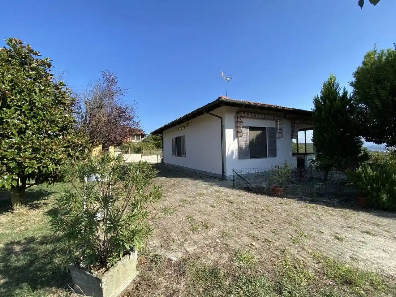 Villa in vendita a Guarene