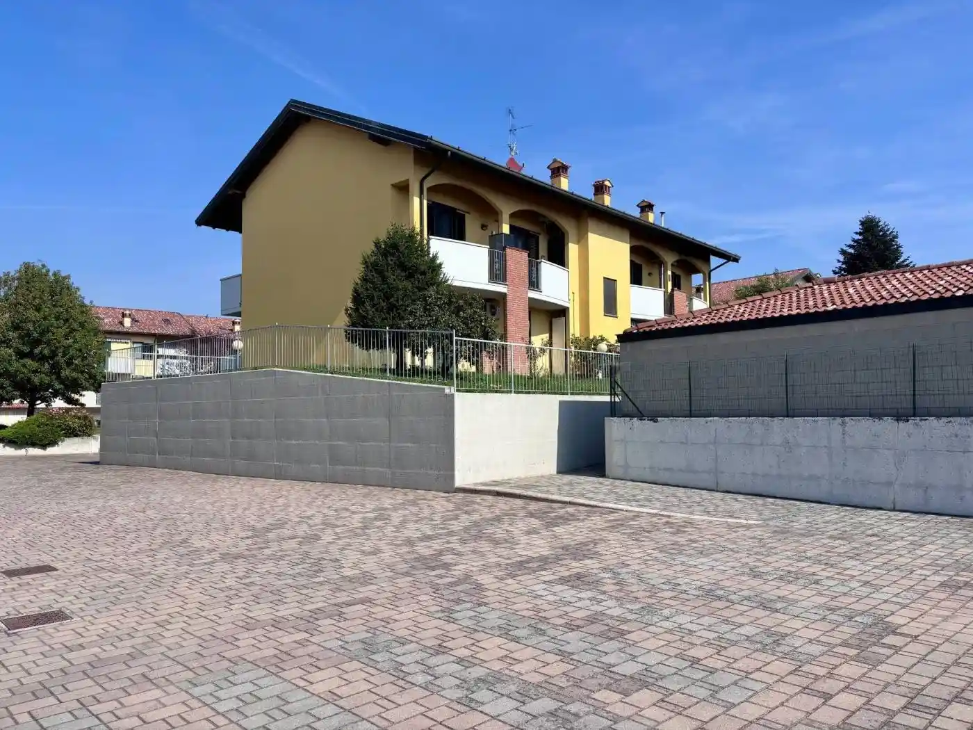 Appartamento in vendita a Bornasco