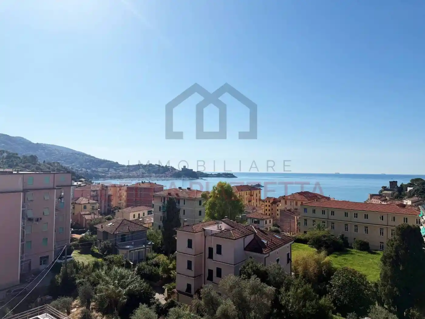 Appartamento in affitto a Lerici