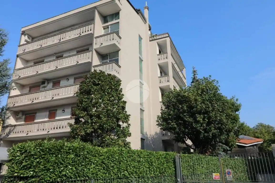 Appartamento in vendita a Rho