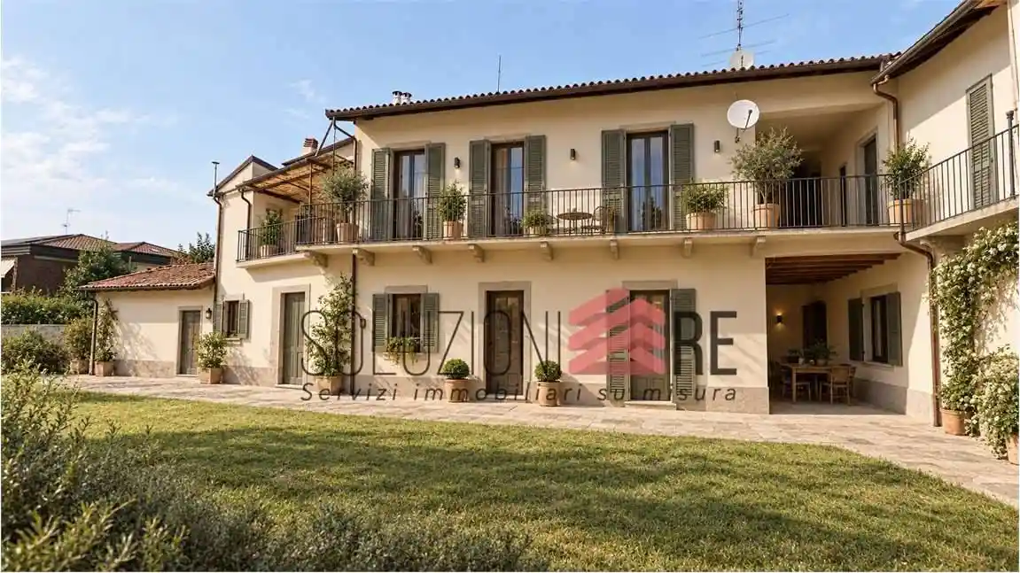 Casa indipendente in vendita a Novara