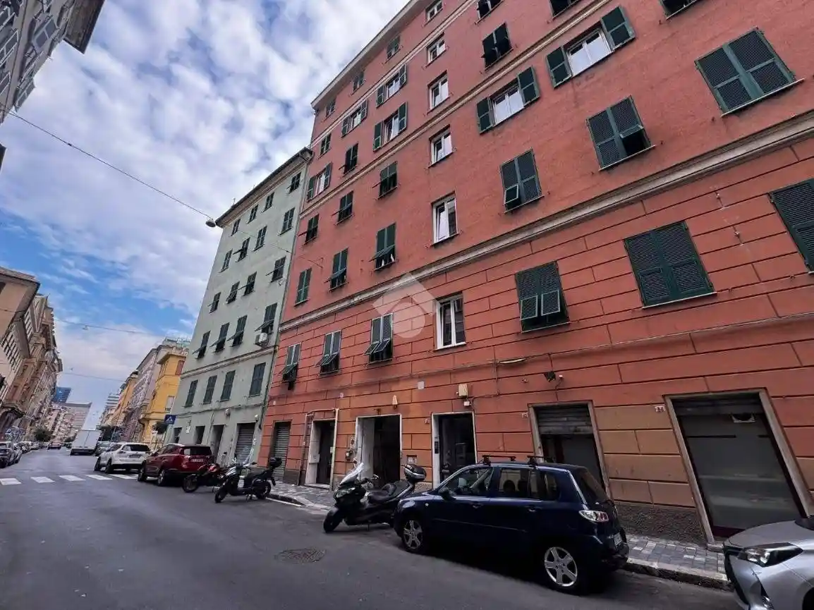 Appartamento in vendita a Genova