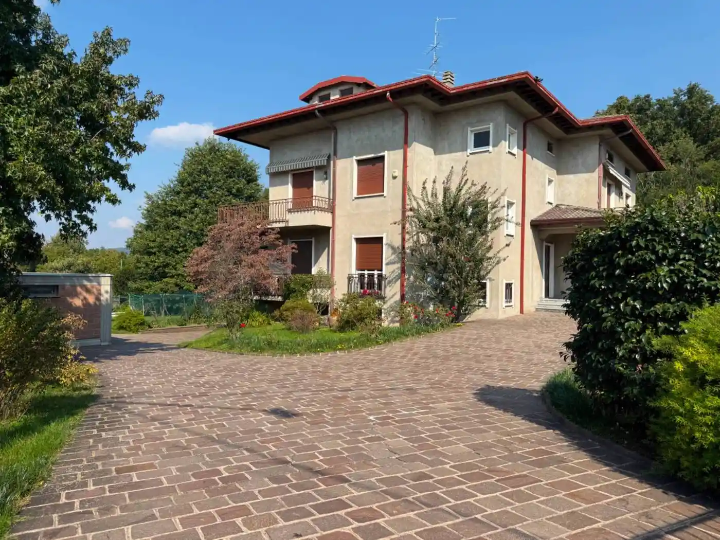 Appartamento in vendita a Villa Guardia