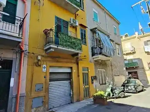 Appartamento in vendita a Palermo