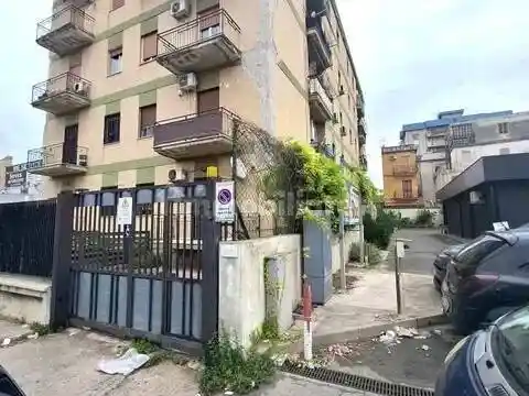 Appartamento in vendita a Palermo