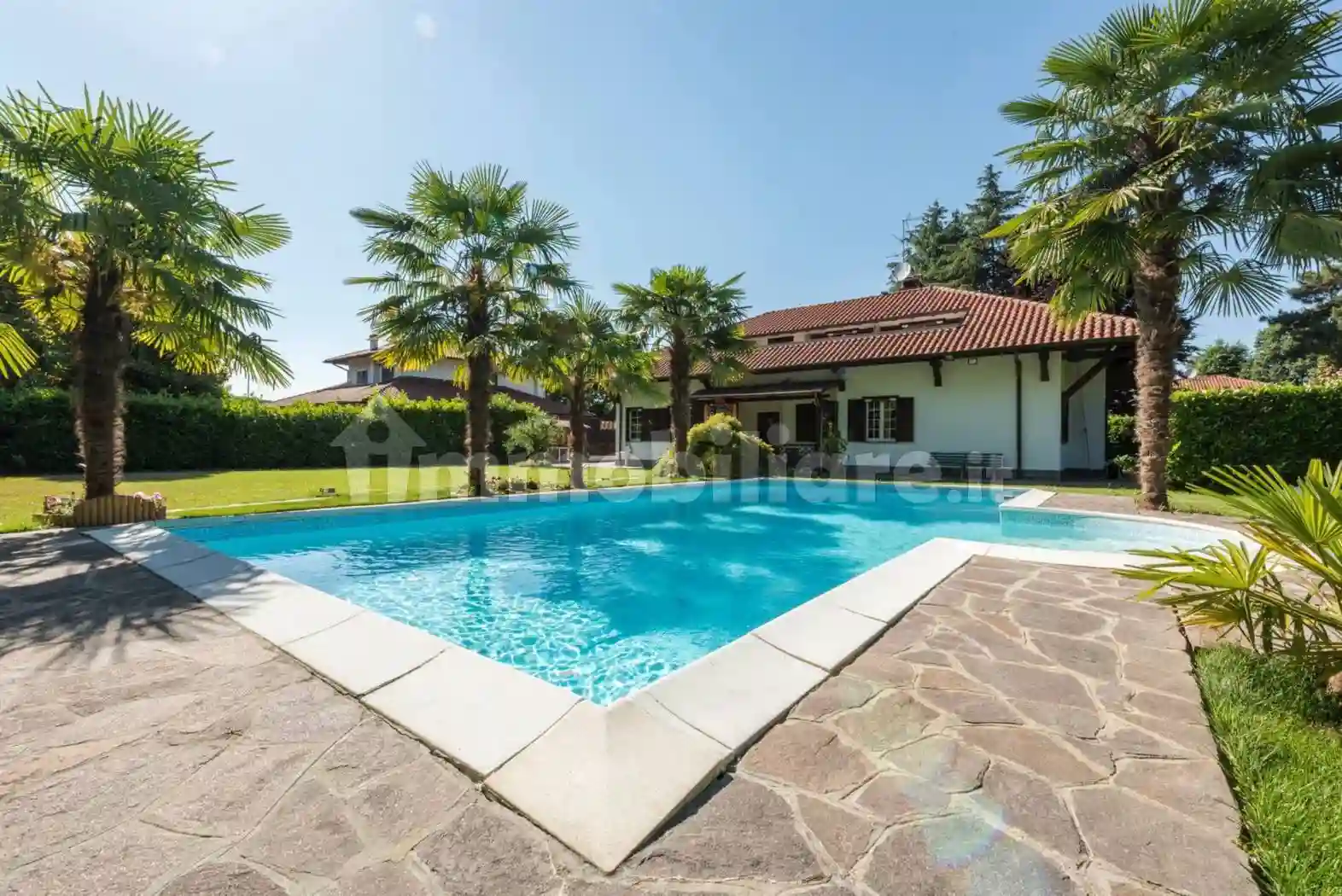 Villa - foto 2