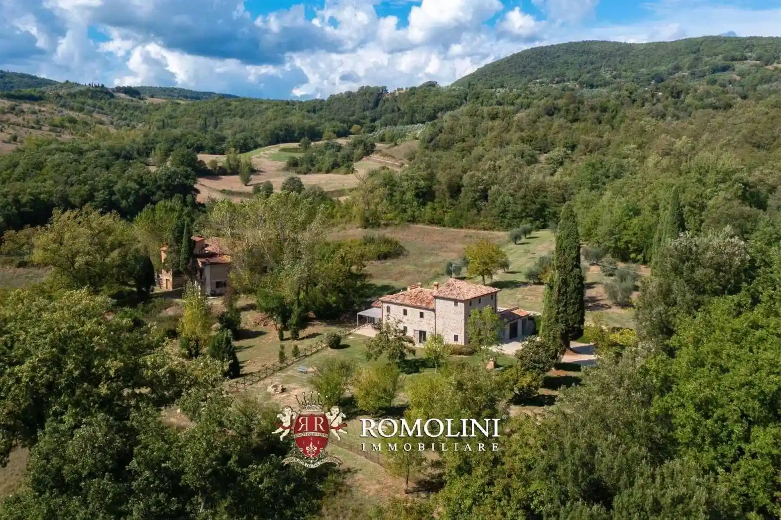 Rustico - Casale in vendita a Todi