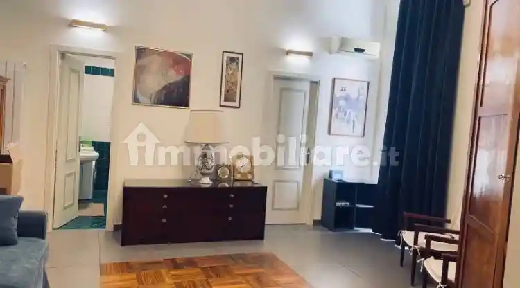 Appartamento in affitto a Napoli