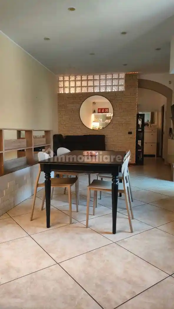 Appartamento in vendita a Novara