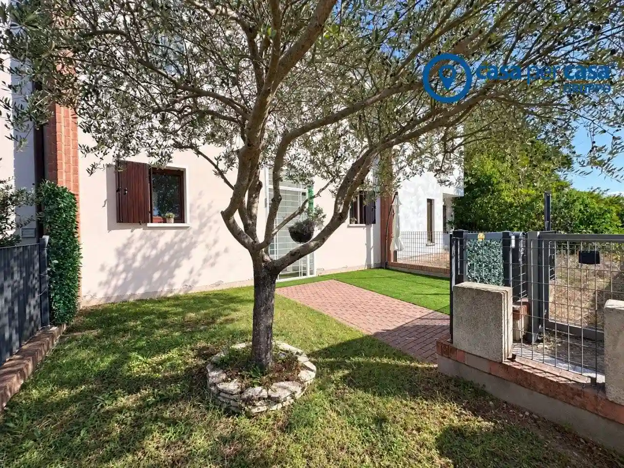 Villetta a schiera - foto 2