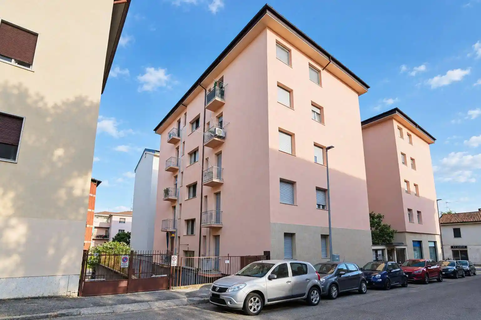 Appartamento in vendita a Pavia