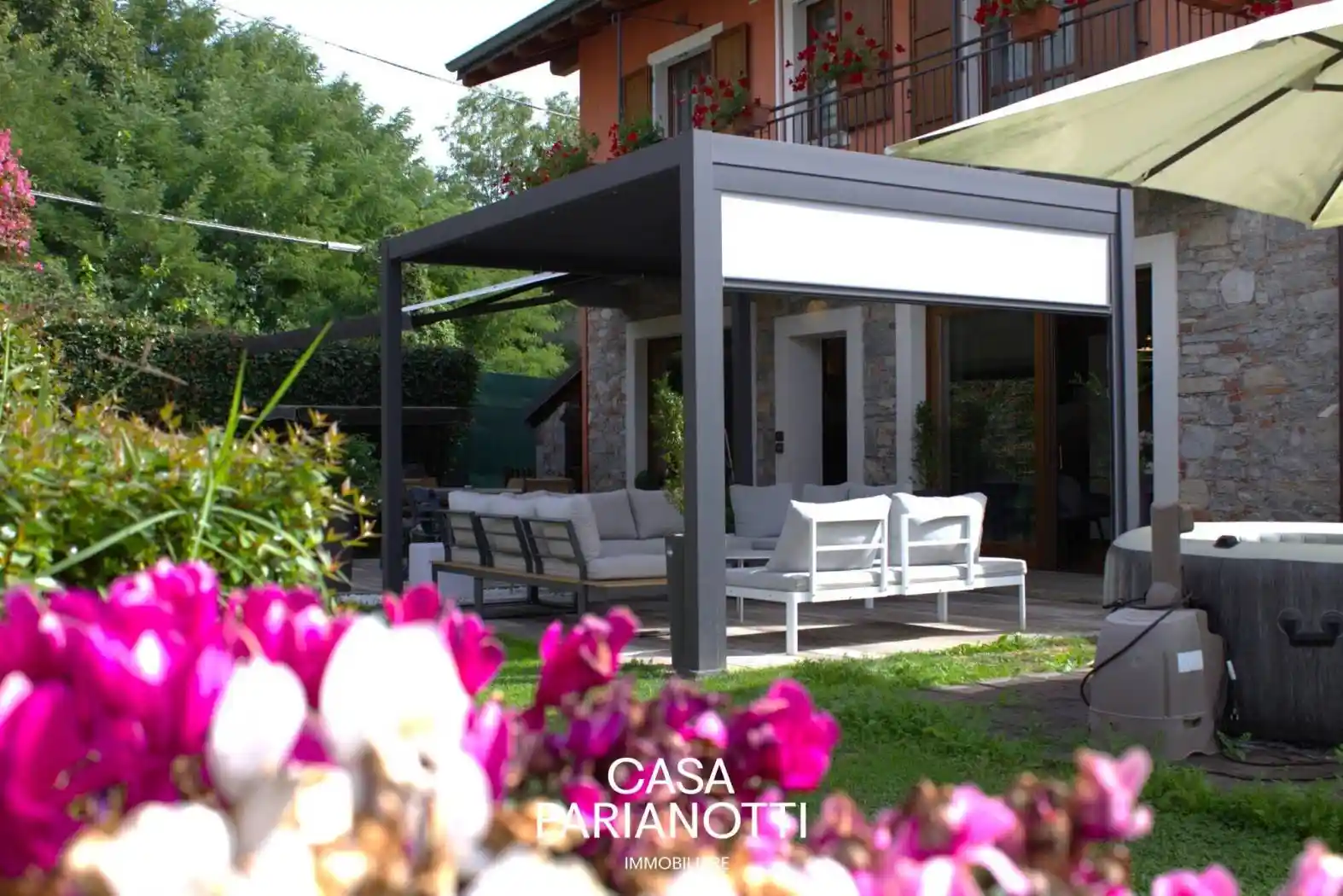 Villa in vendita a Invorio