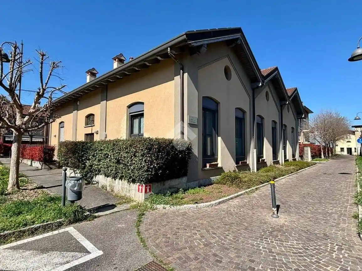 Loft in vendita a Castel Rozzone