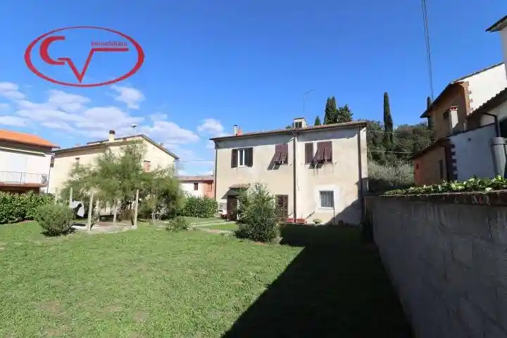 Villa in vendita a Terranuova Bracciolini