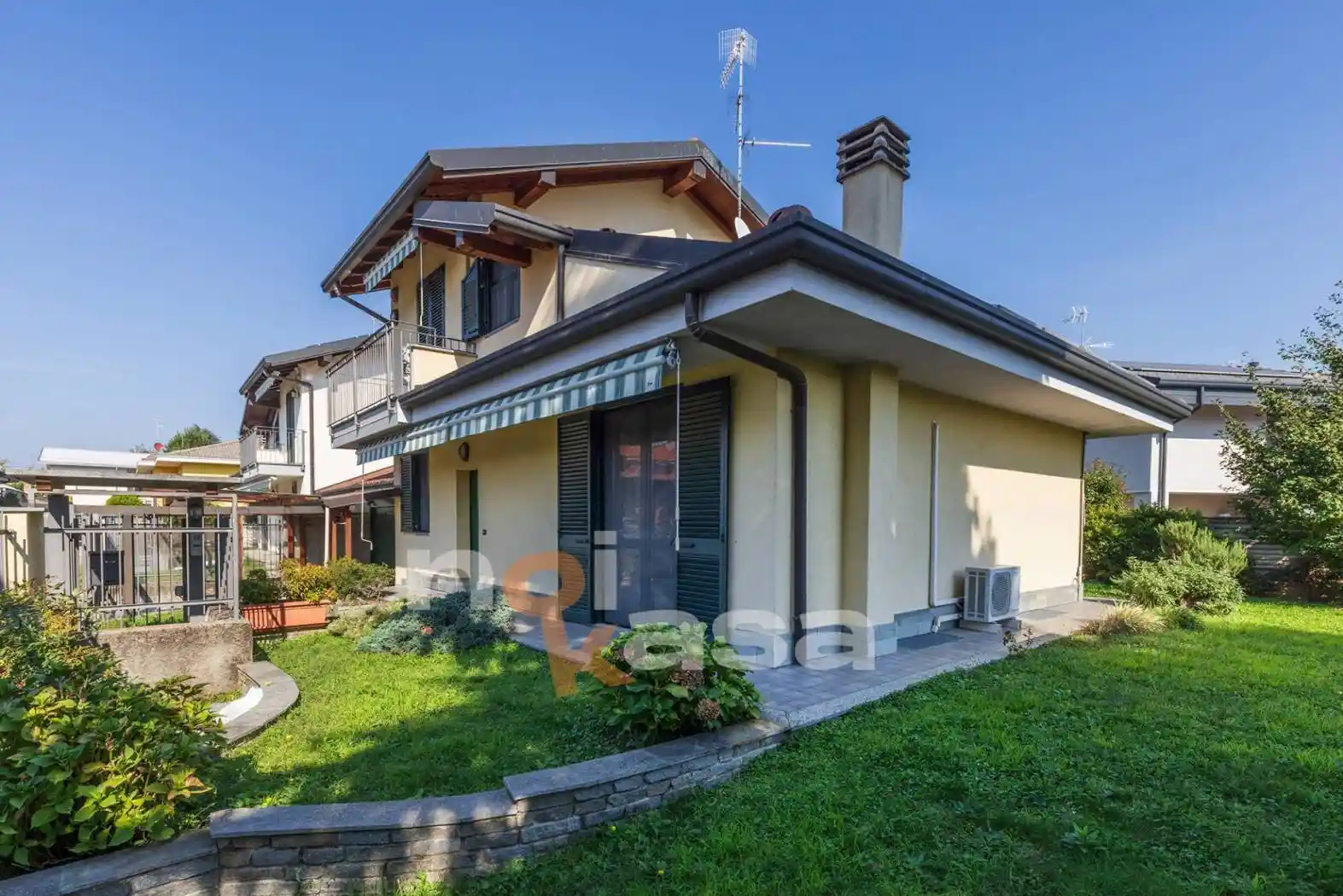 Villa in vendita a Magnago
