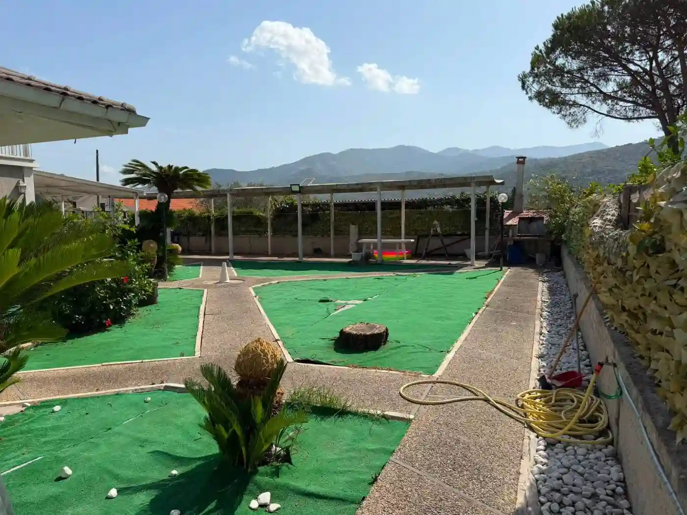 Villa - foto 2