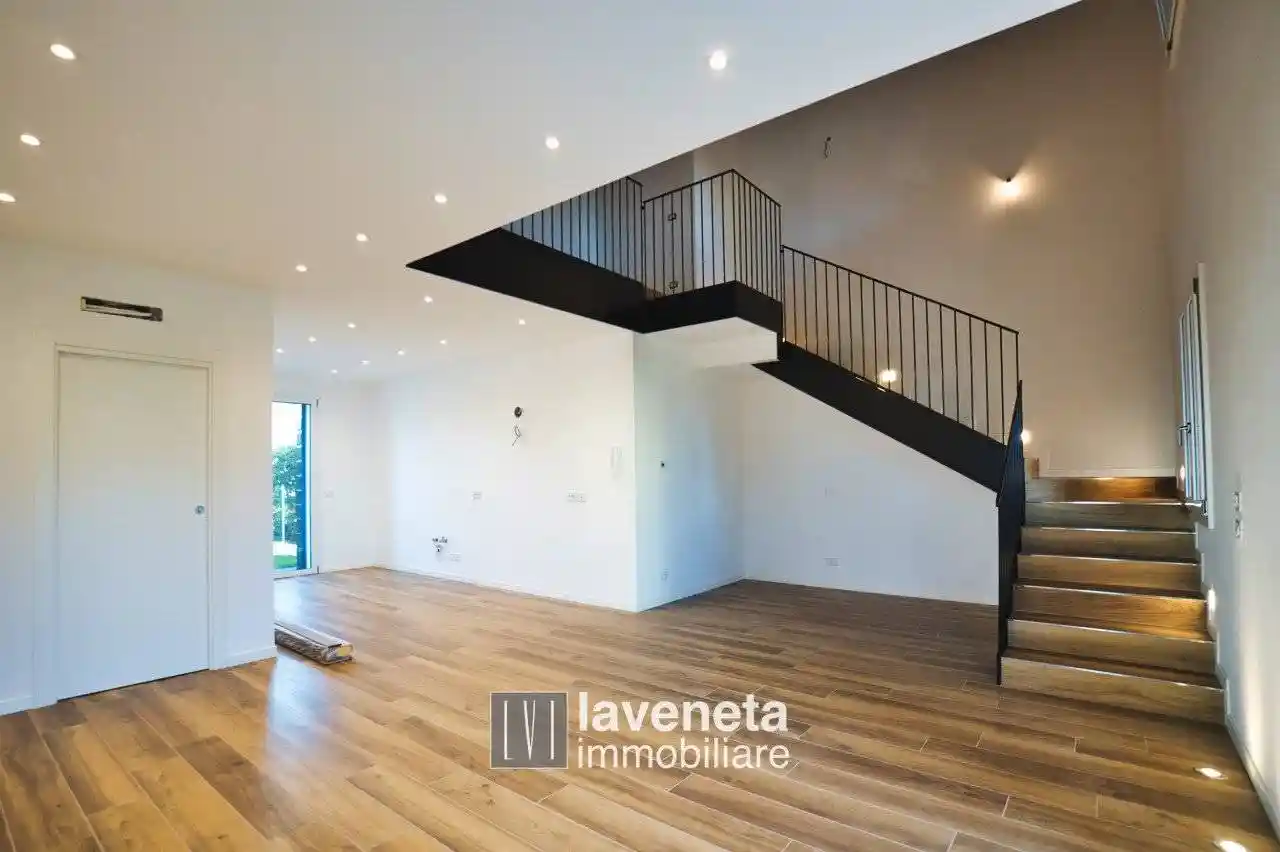Villa in vendita a Torre di Mosto