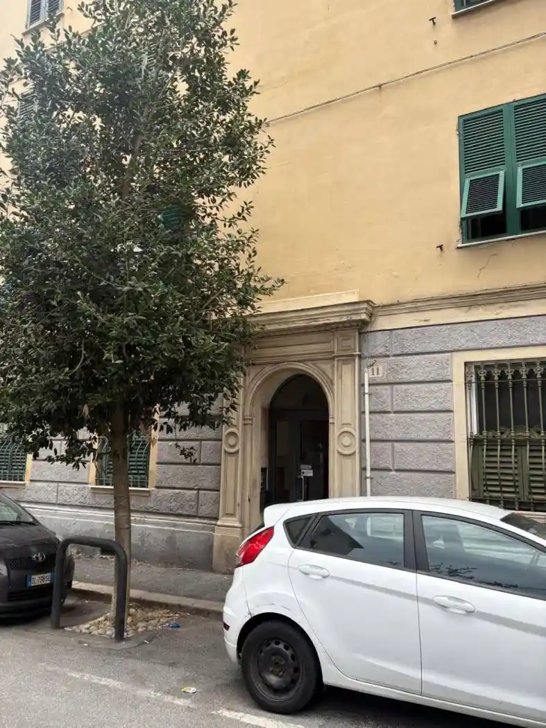 Appartamento in vendita a Genova