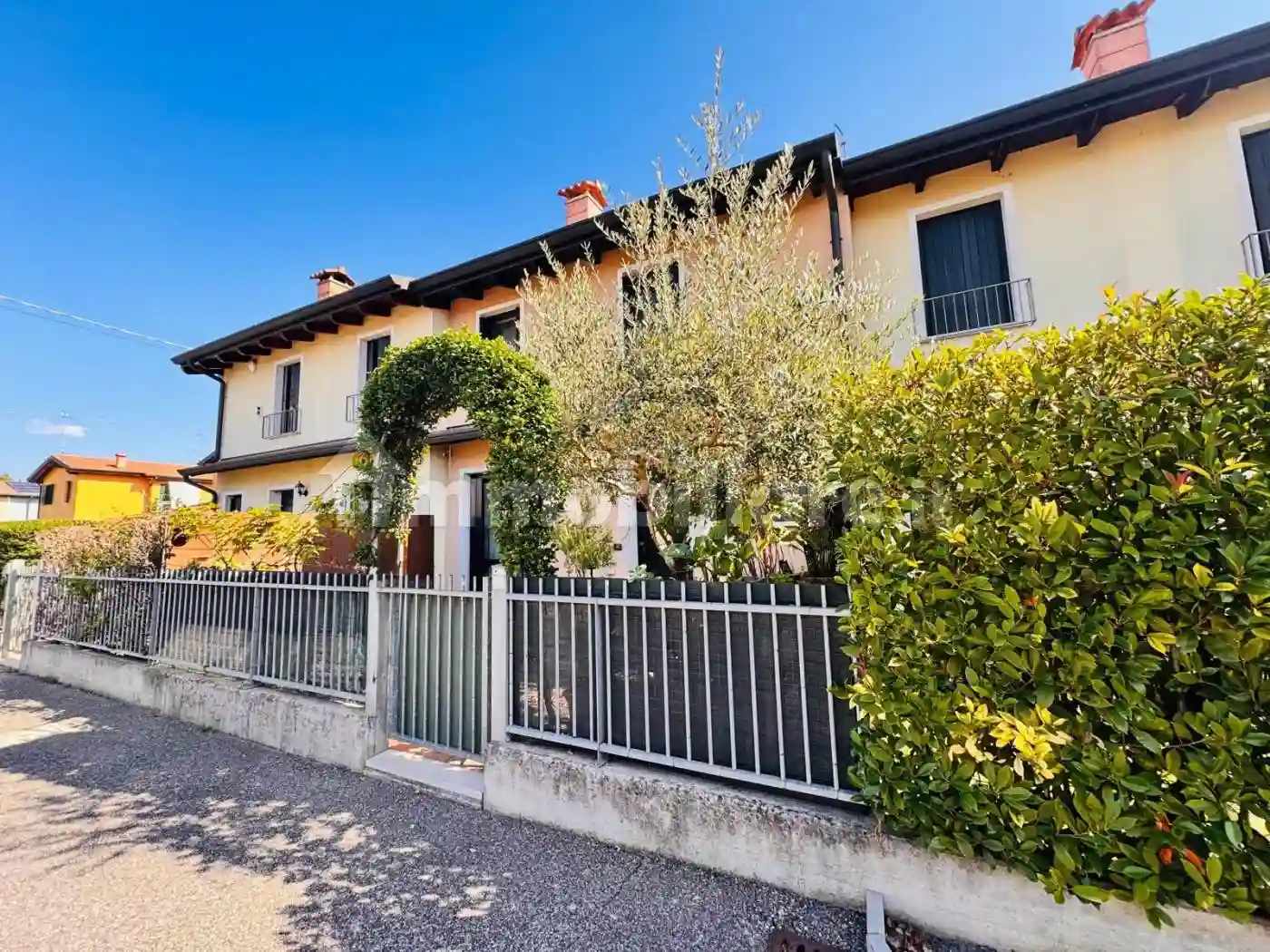 Villetta a schiera - foto 2