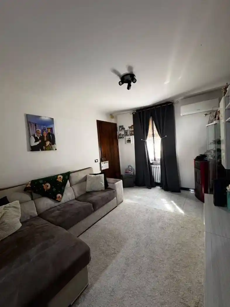 Casa indipendente in vendita a Guastalla