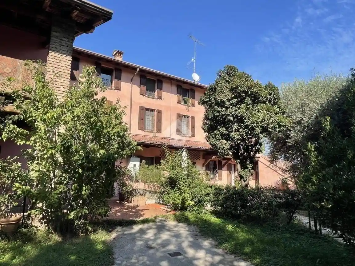 Appartamento in vendita a Lonato del Garda