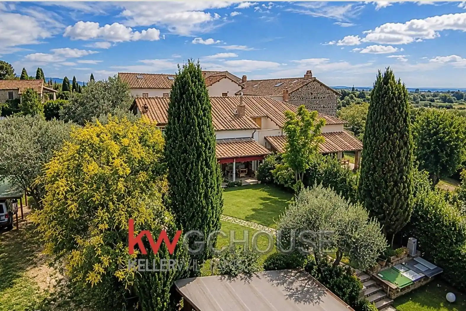 Villa in vendita a Anguillara Sabazia