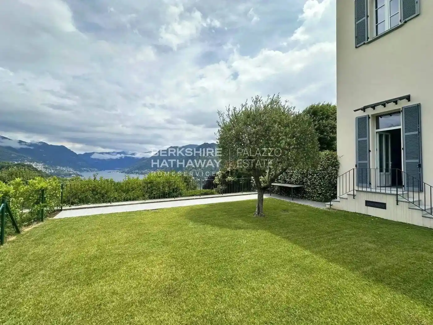 Villa in affitto a Como