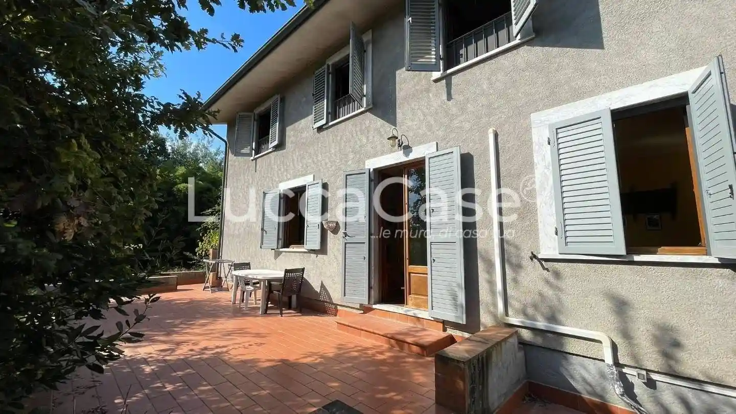 Villa in vendita a Lucca