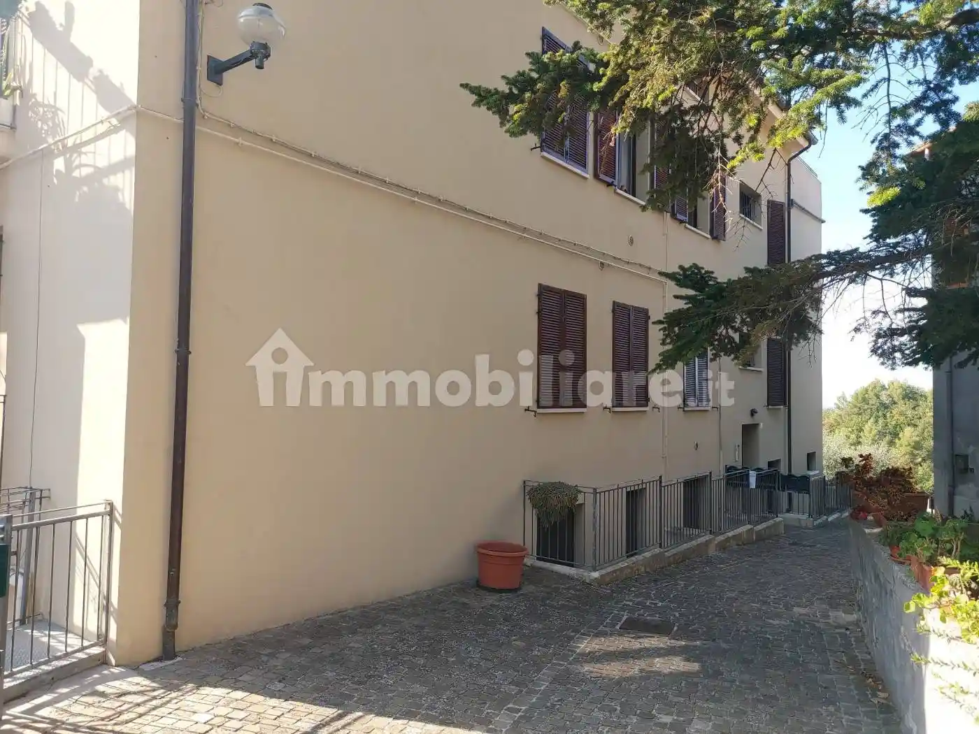 Appartamento in vendita a Mombaroccio