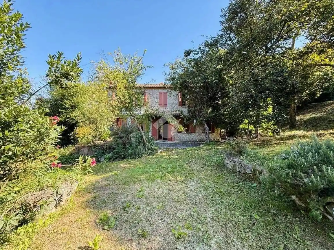 Rustico - Casale in vendita a Teolo