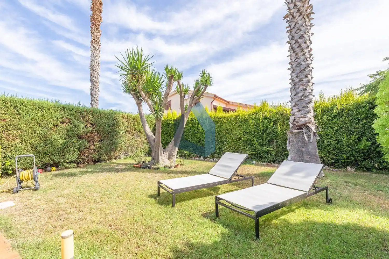 Villa in vendita a Campofelice di Roccella