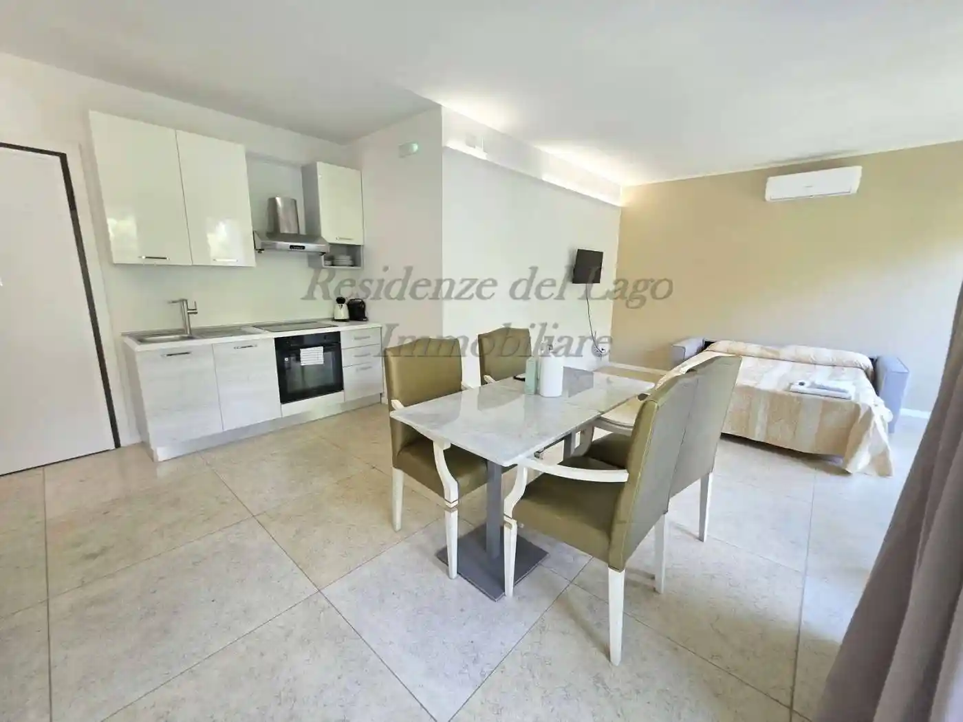 Appartamento in vendita a Desenzano del Garda