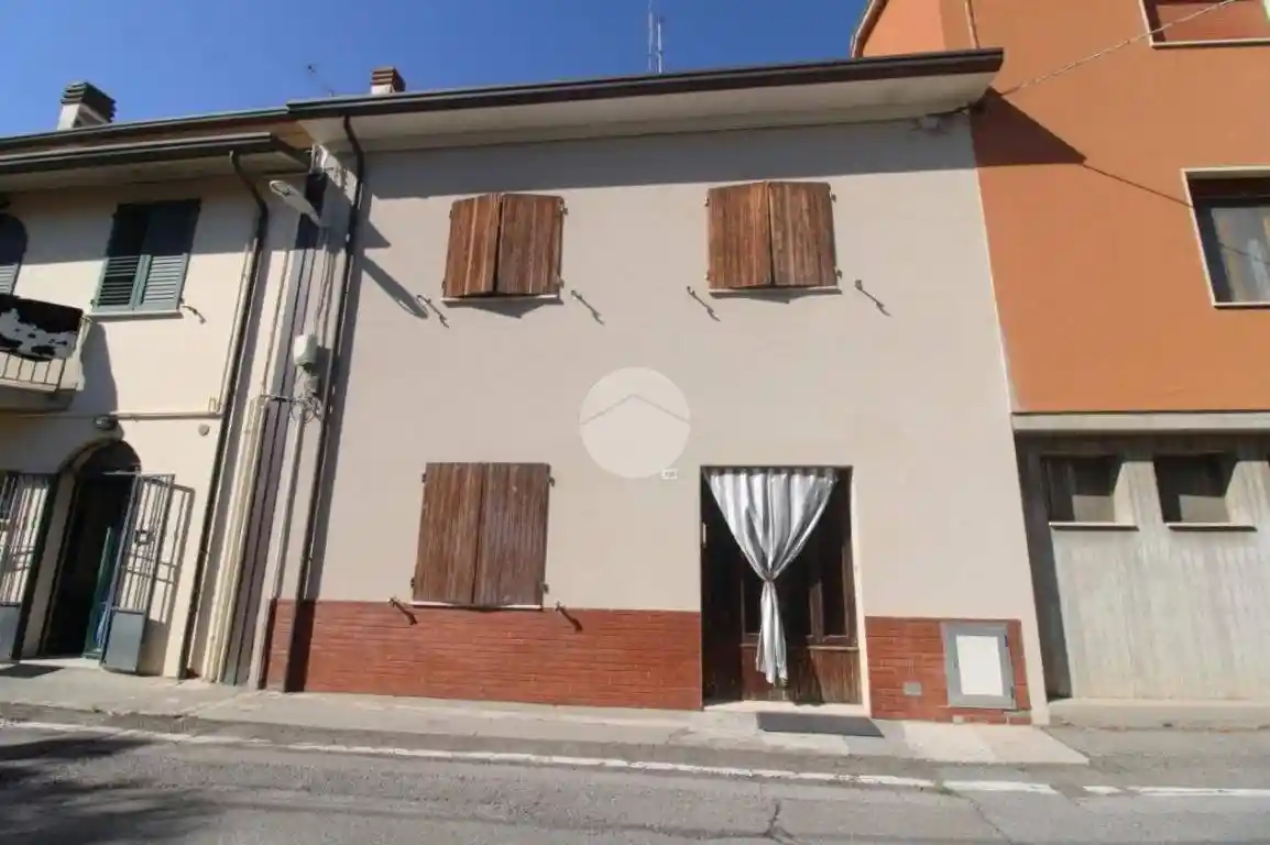 Casa indipendente in vendita a Cesena