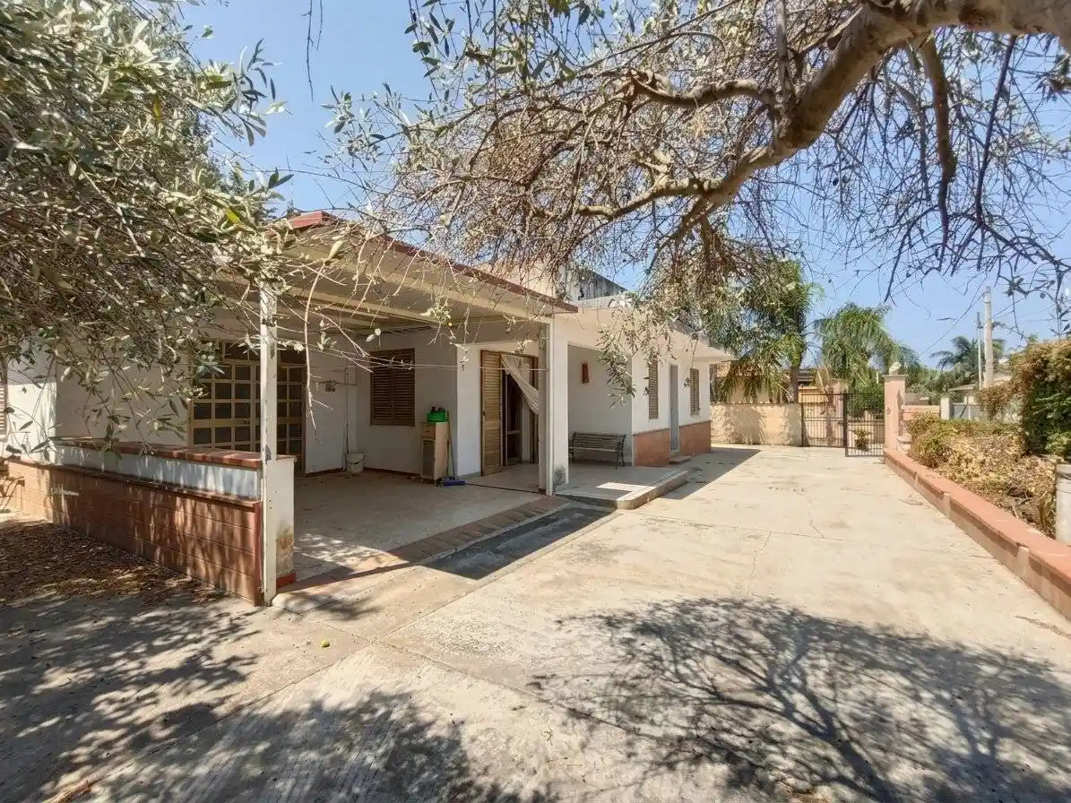 Villa in vendita a Terrasini
