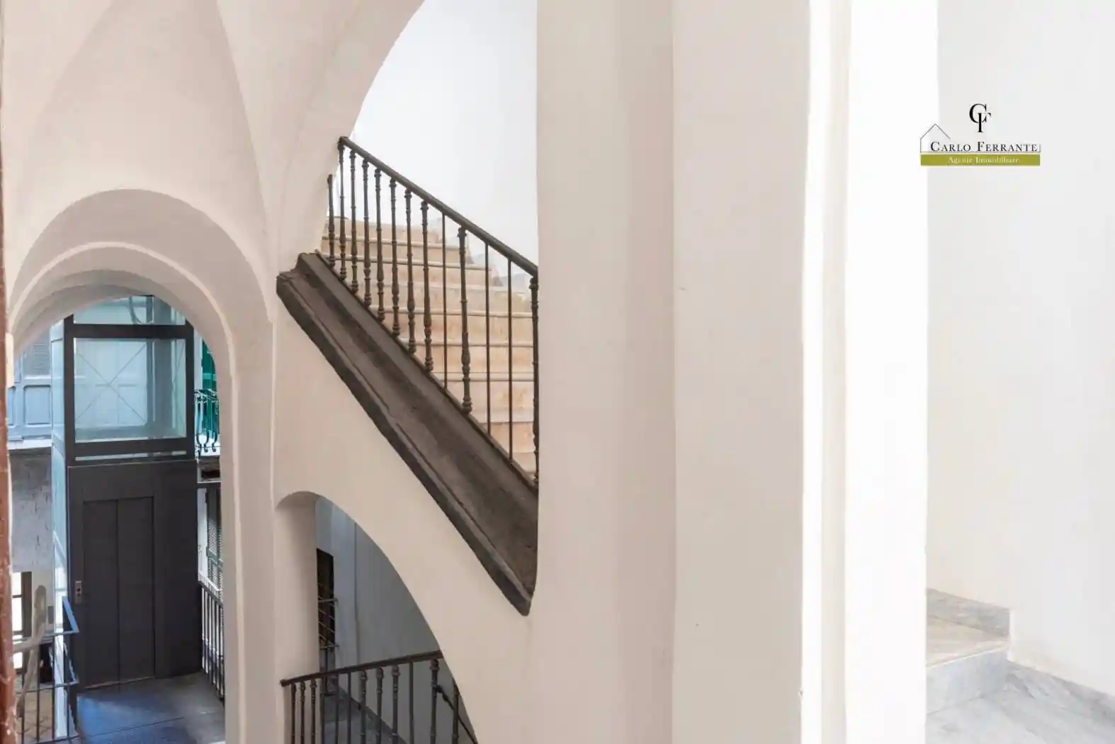Appartamento in vendita a Napoli