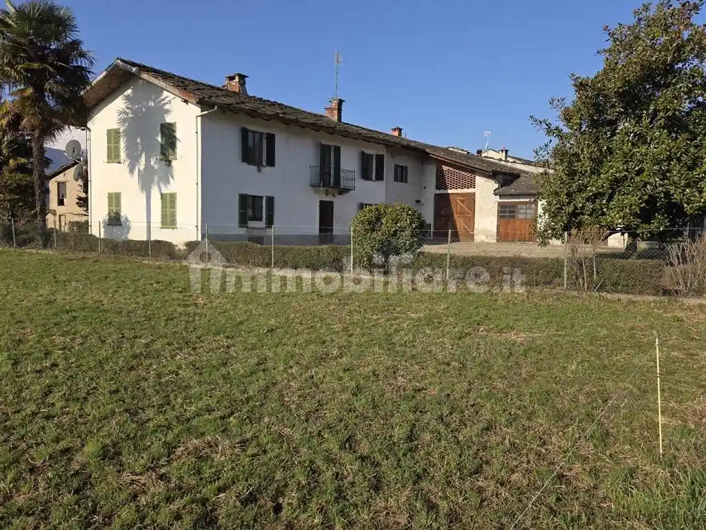 Casa indipendente in vendita a Luserna San Giovanni