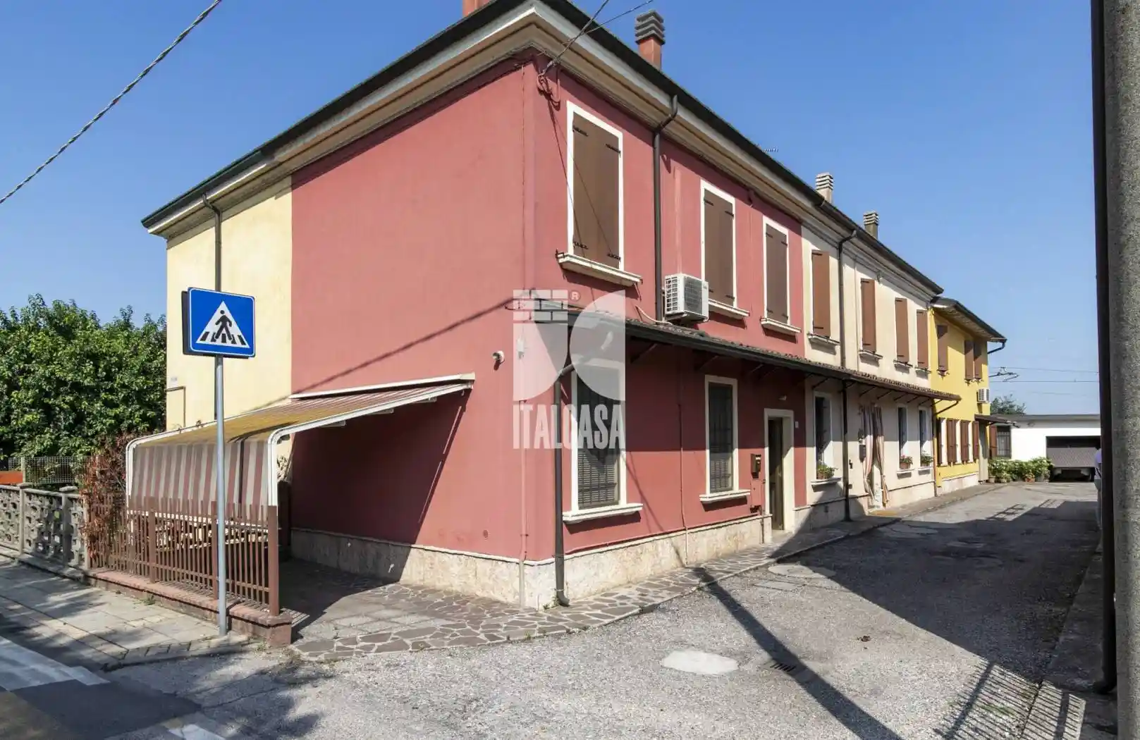 Villa in vendita a Porto Mantovano