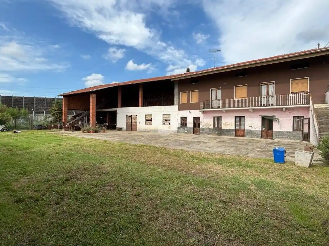 Casa indipendente in vendita a Chivasso