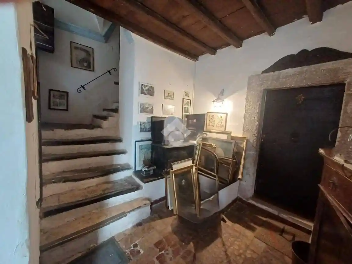 Appartamento in vendita a Calcata