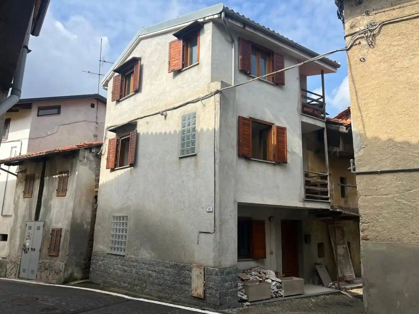 Casa indipendente in vendita a Pavone Canavese