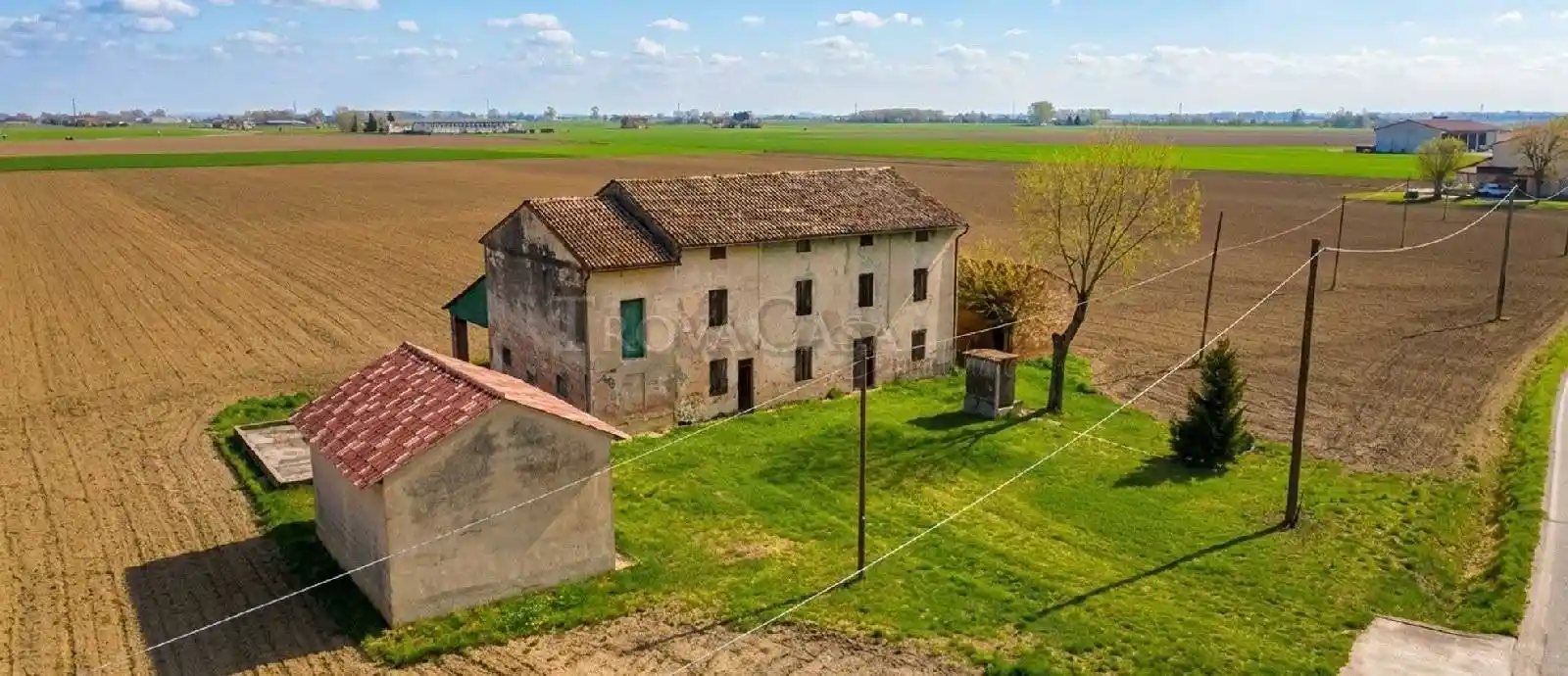 Rustico - Casale in vendita a Soragna