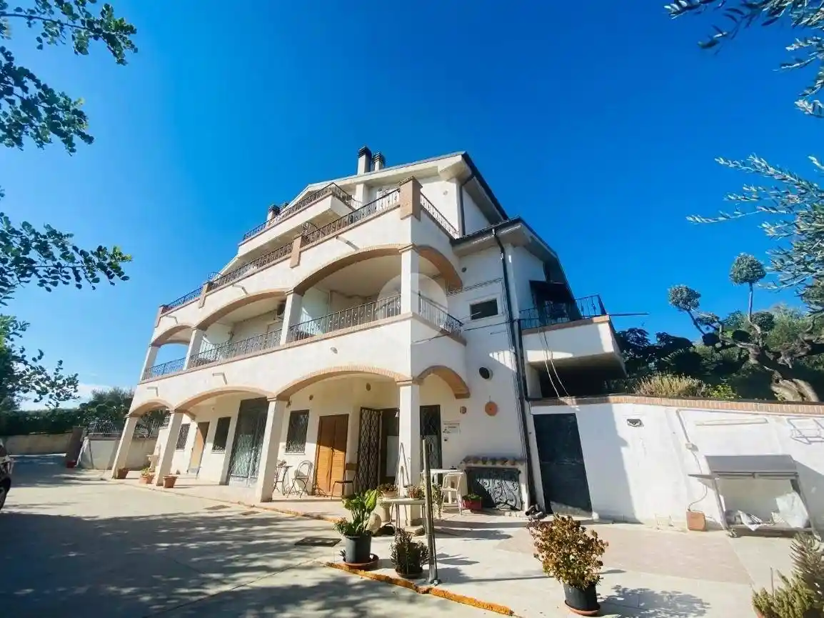 Villa in vendita a Città Sant'Angelo
