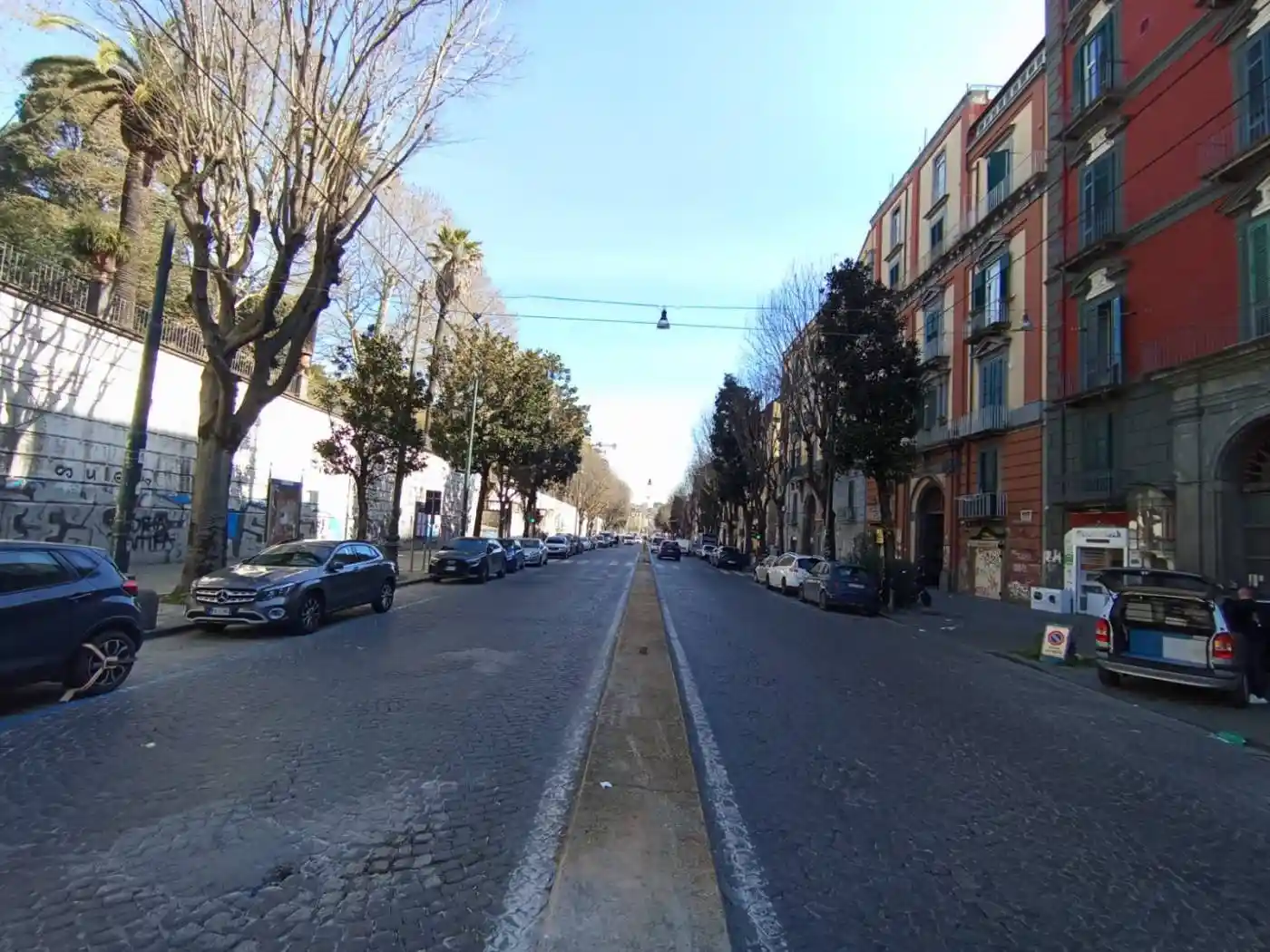 Appartamento in vendita a Napoli